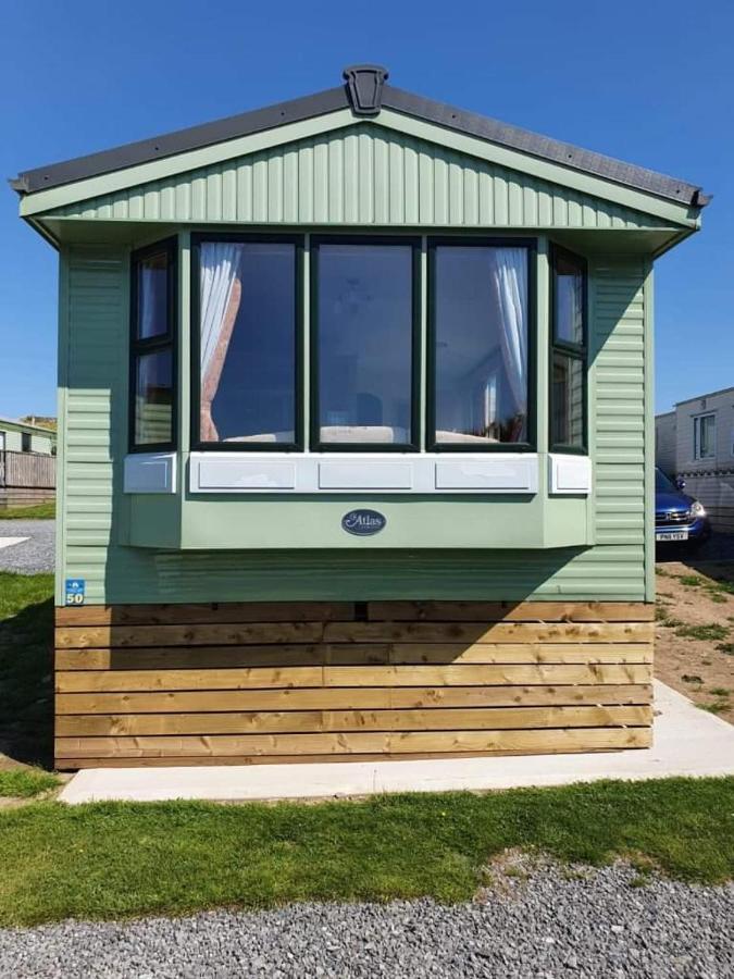 Serenity Monreith Exterior photo
